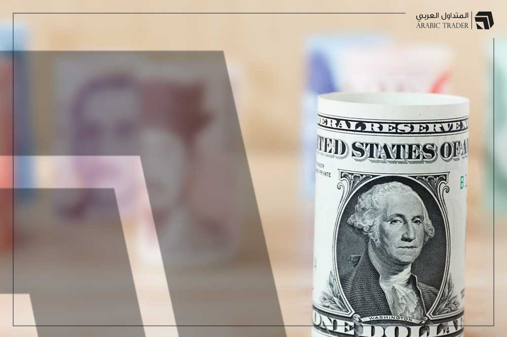 الدولار الأمريكي يحافظ على جزء من أرباح اليوم رغم البيانات السلبية، فلماذا؟