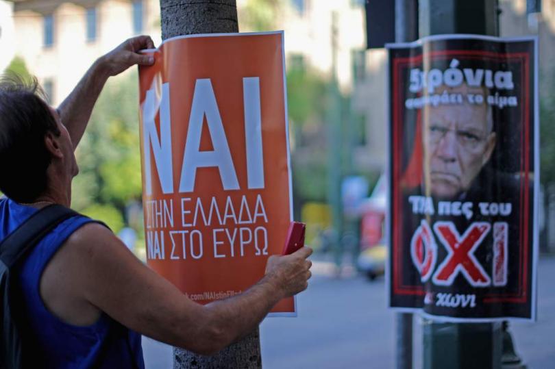اليونان تصوت بلا وتزيد احتمالات خروجها من منطقة اليورو