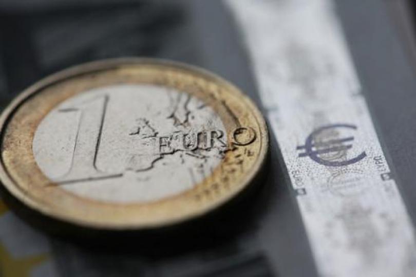 ارتفاع العائدات على السندات الإيطالية الآجلة لعشر سنوات وتراجع اليورو