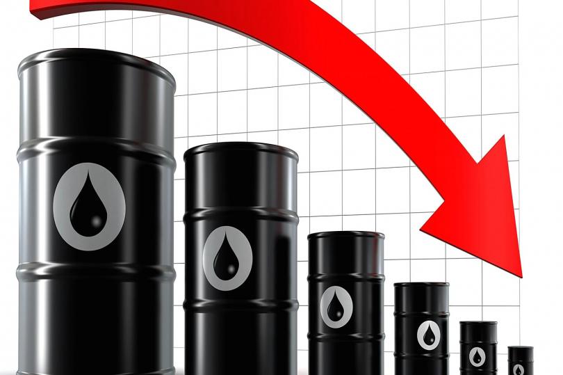 النفط يتراجع إلى المستوى 57.49 في انتظار نتائج اجتماع أوبك