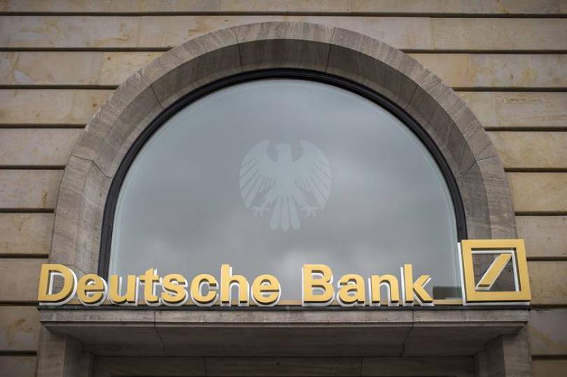 بنك Deutsche لا يتوقع انهيار اليورو أمام الدولار في حال خروج بريطانيا لتلك الأسباب