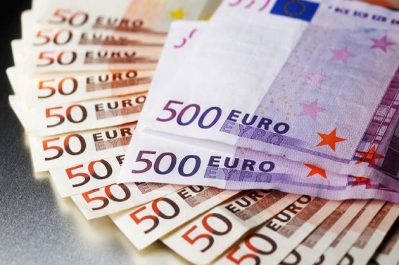 برنامج التيسير النقدي بمنطقة اليورو قد يمتد إلى ما بعد سبتمبر 2016