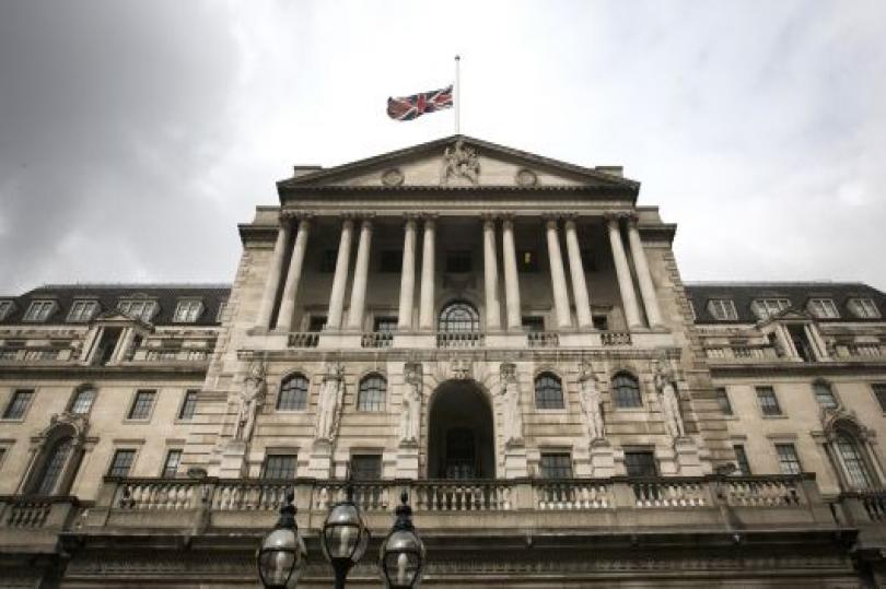 بنك إنجلترا يُبقي على الفائدة دون تغيير عند 0.75%