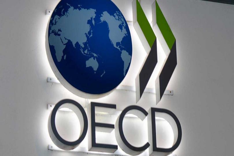 منظمة OECD تحث الحكومة الكندية على الإصلاح الضريبي لتعزيز تنافسية الشركات المحلية