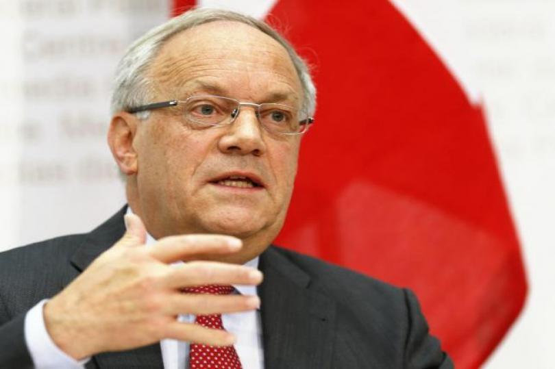 وزير الاقتصاد السويسري: الفرنك يشهد ضغوط في ضوء التصويت بـ لا