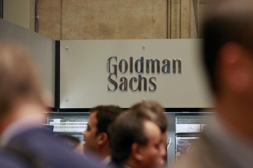 مؤسسة Goldman Sachs تتوقع استقرار النفط قرابة 50 دولار للبرميل حتى نهاية العام