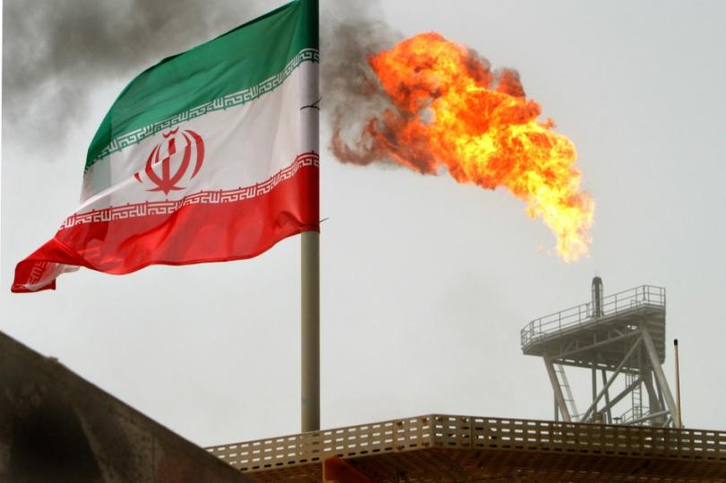 إيران تقف أمام مقترحات تجميد معدلات إنتاج النفط