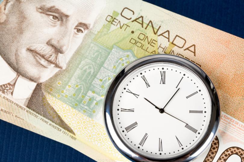 فرص تداول الدولار الكندي حسب قرارات بنك كندا بعد قليل
