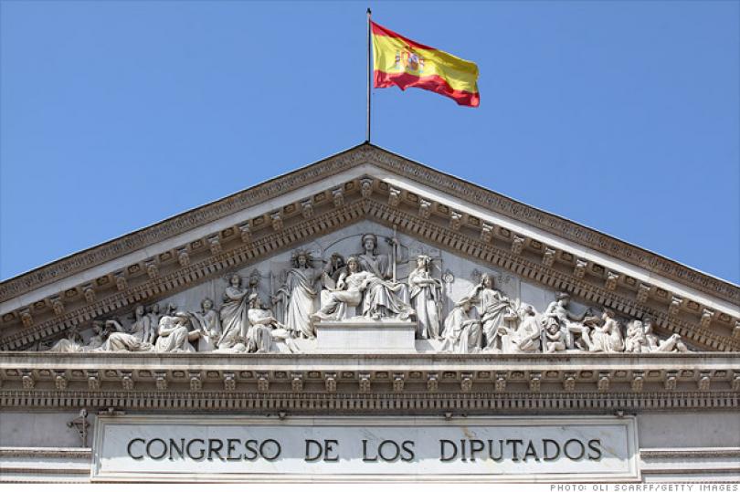 الحكومة الإسبانية تعلن استخدام صلاحيتها وفقا للمادة 155 من الدستور