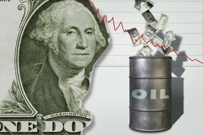 مخزونات النفط الأمريكية تخالف التوقعات بارتفاع 1.3 مليون برميل والنفط يتجاهل