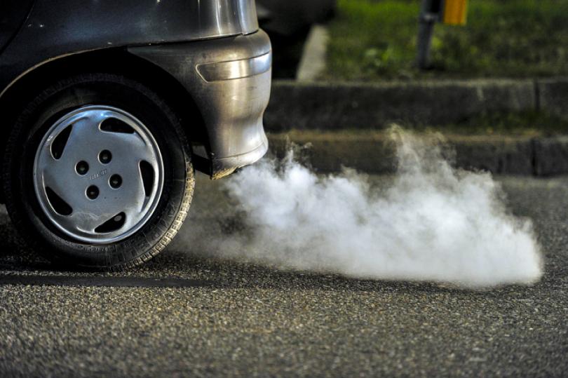 الإدارة الأمريكية تقدم مقترح لتخفيف القيود على انبعاثات السيارات