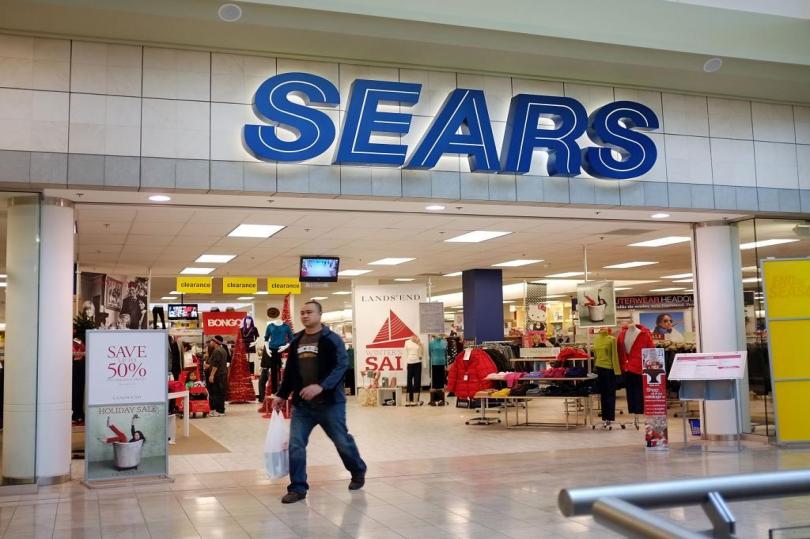 سلسلة متاجر Sears الكندية تغلق أبوابها بعد الإفلاس