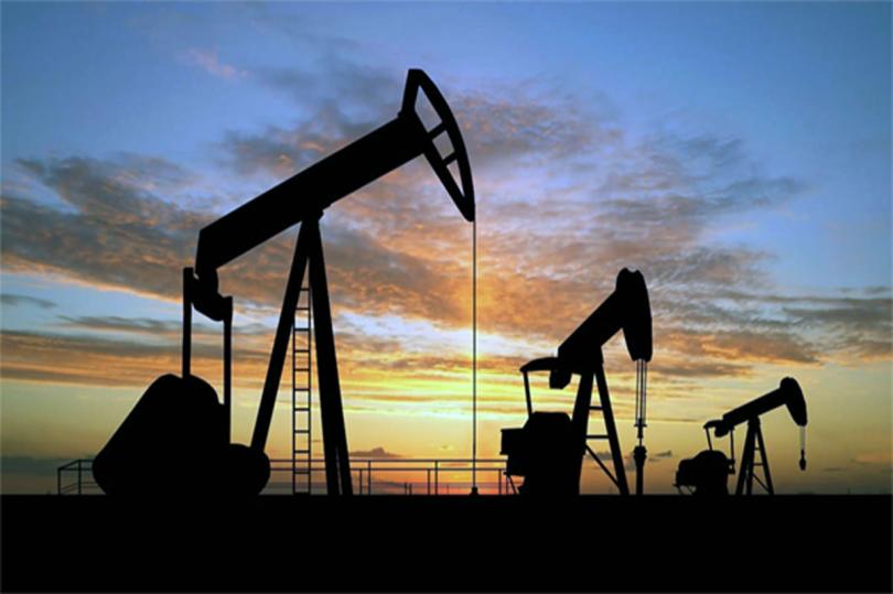 أرامكو السعودية تتجه لزيادة الإنتاج عند استقرار تعافي النفط