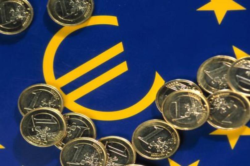اليورو يتعافى مقابل الفرنك 