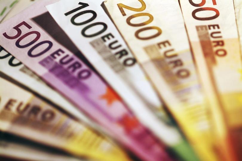 توقعات البنوك لحركة اليورو بعد اجتماع المركزي الأوروبي
