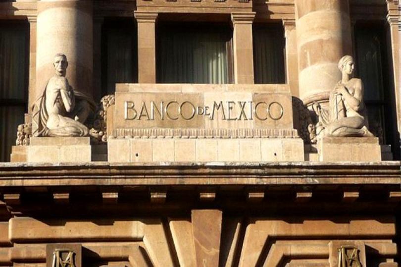 المركزي المكسيكي يرفع الفائدة من 3.75% إلى 4.25%