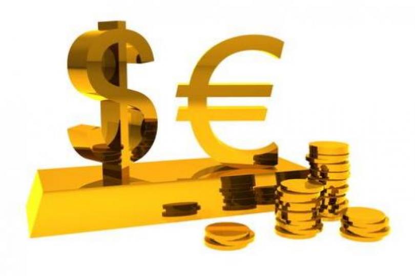 اليورو/دولار تحت ضغط سلبي وسط ترقب السياسات النقدية وقرار الفائدة الأوروبي