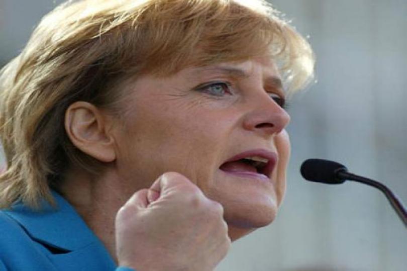 ميركل: ألمانيا ترغب في يورو قوي
