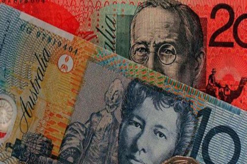 تراجع الدولار الأسترالي بعد انتهاء عمليات الشراء