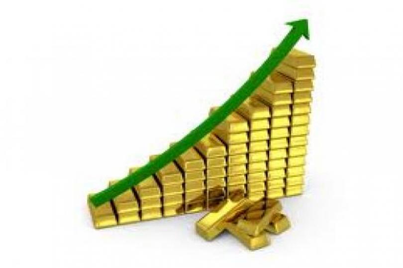العقود الآجلة للذهب ترتفع على خلفية تراجع الدولار