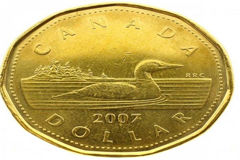 الدولار الكندي يتراجع إلى أدنى مستوى في 10 أيام 
