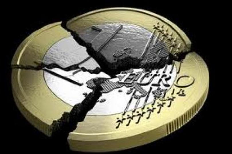 تراجع اليورو أمام العملات الرئيسية