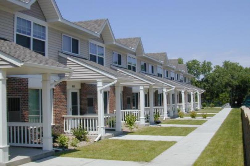 مبيعات المنازل الجديدة بالولايات المتحدة تسجل تراجعًا 