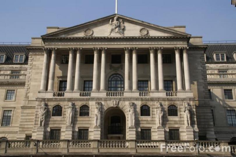 بنك انجلترا يتخوف بشأن معدلات النمو المنخفضة