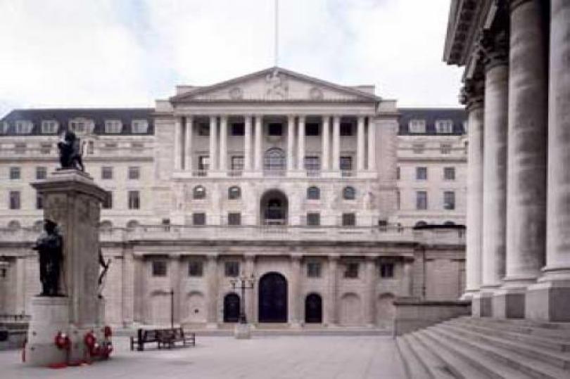بنك إنجلترا: التصخم سيرتفع بشدة ثم سيرتد من جديد