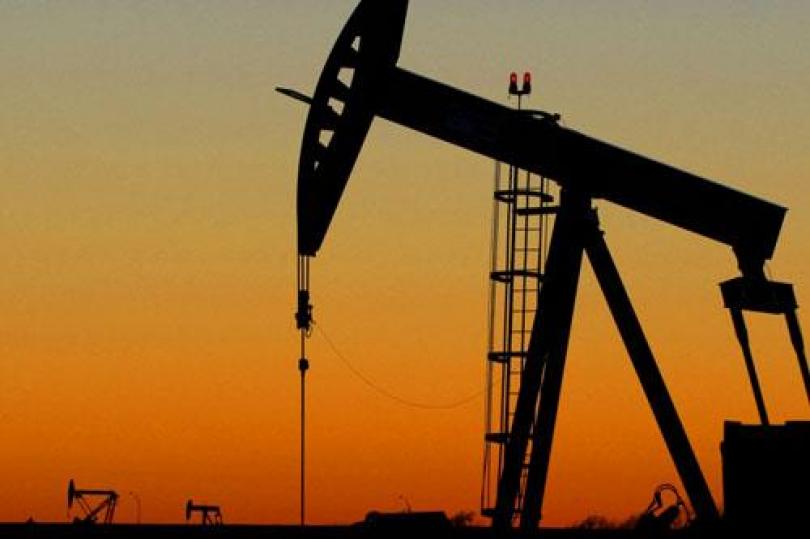 ارتفاع عقود تسليم النفط الخام ليناير