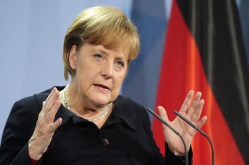ميركل: ألمانيا تدعم اليورو