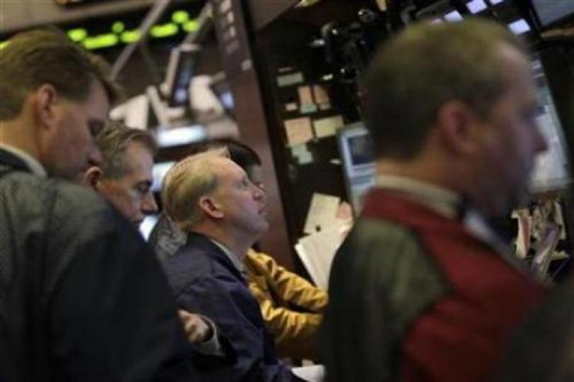 تفاؤل في أسواق الأسهم: العقود الآجلة للأسهم الأمريكية ترتفع قبيل إعانات البطالة