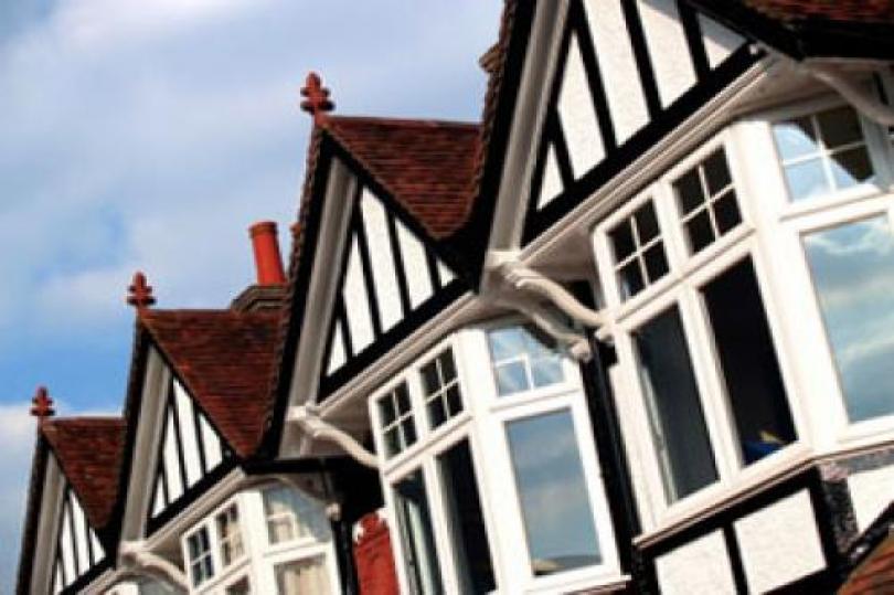 ارتفاع أسعار المنازل بالمملكة المتحدة بأكثر من المتوقع