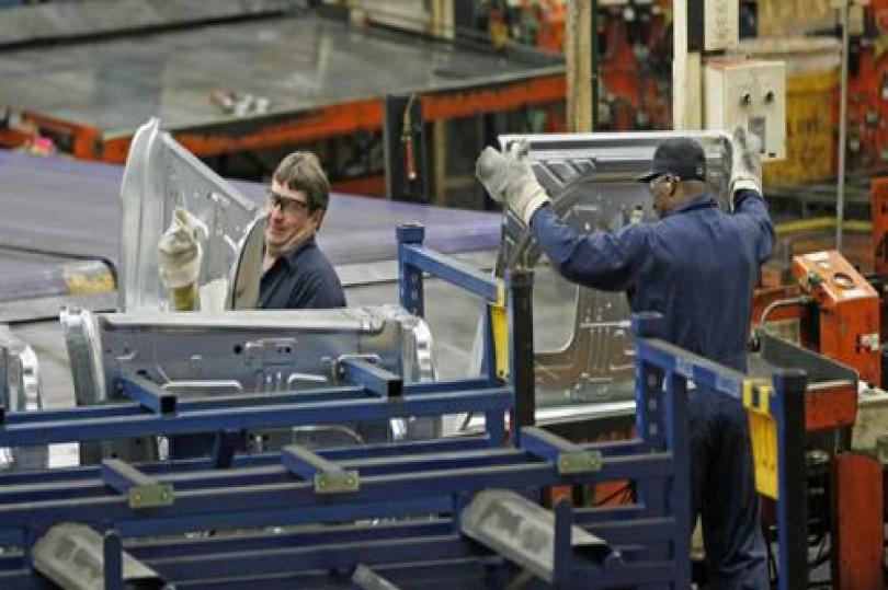 طلبات المصانع الألمانية ترتفع بنسبة 3.9 % خلال أكتوبر