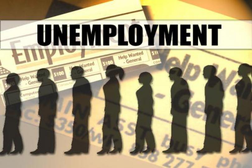 تراجع إعانات البطالة الأمريكية 
