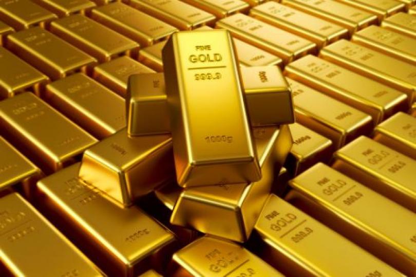 تداول الذهب بالقرب من أعلى مستوياته على مدار ستة شهور 