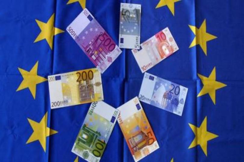 توقعات "رويترز" بشأن قرار الفائدة الأوروبي 